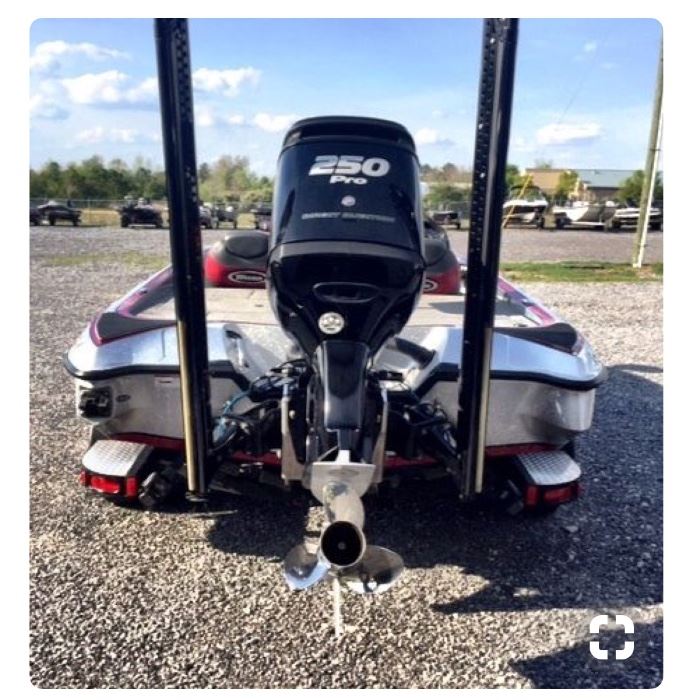 ESTATE SALE GROUP IN TRENTON GA in Trenton, GA starts on 9/29/2017