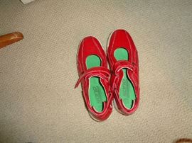 lots of nice shoes in this sale, only worn once a week, on Sundays