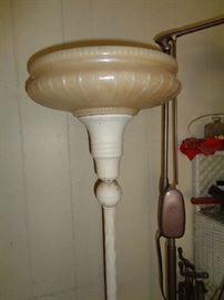 floor lamp