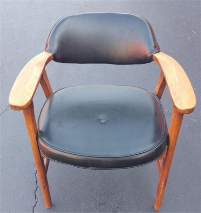 1b4816a54f2345e98f34d6554e42b0c3 fullsize