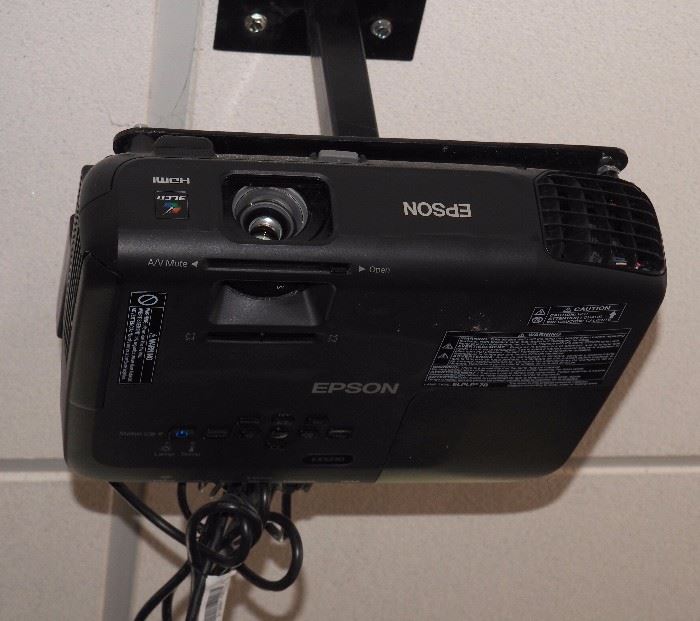 Epson Multimedia Projector, Model EX5230, Original Box And Ceiling Mount