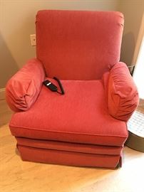 2 Motion Craft recliners (1 of 2)