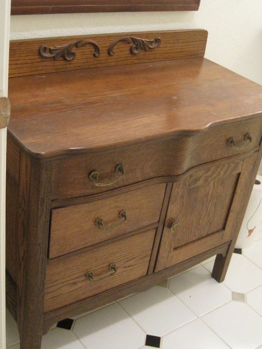 oak antique dresser
