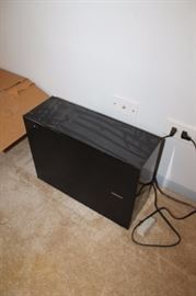 Samsung wireless sound bar and subwoofer w/ remote