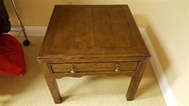 Henredon, 1-Drawer Side Table (26" x 26" x 22")