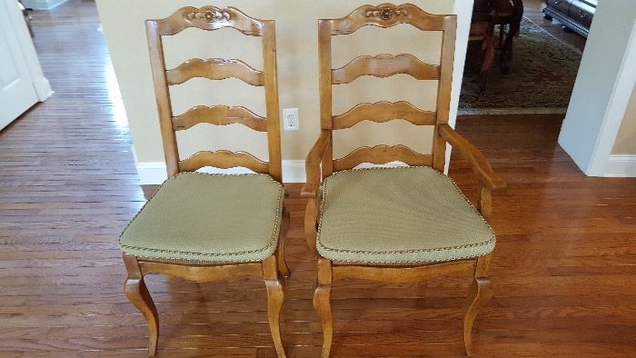 Bausman & Co. French Country Latterback Dining Chairs w/Rush Seats w/Upholstered Cushions (4 Sidechairs & 2 Armchairs)