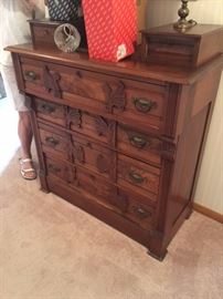 Vintage dresser