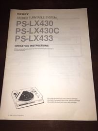 SONY Turntable; no dust cover