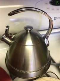 Tea kettle