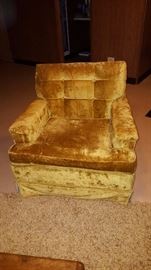 Crushed Velvet Arm Swivel Chair