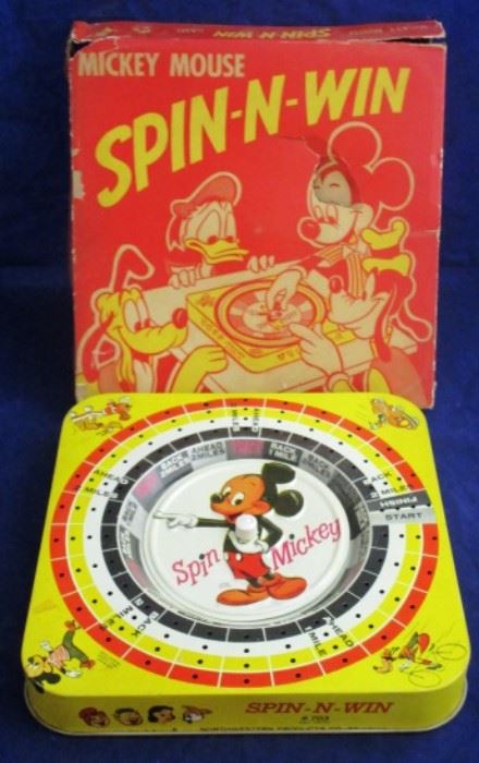 Mickey Mouse spin & win game in box