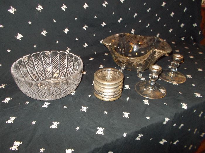 Crystal and vintage bowls.
