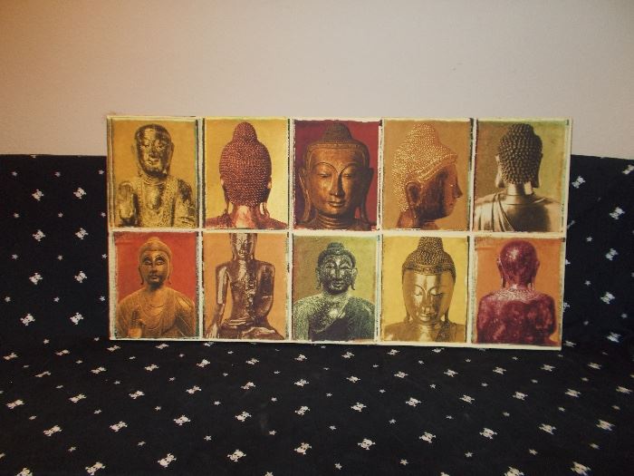 Canvas array of Buddha.