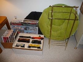 CHAIR, METAL RACK, TRAIN