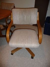 DINING CHAIR