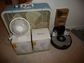 FANS, I ROBOT ROOMBA