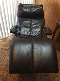 Human Touch Perfect Chair Model PC-500