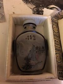 Hand Painted Chinese Snuff Bottle