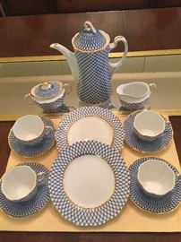 Blue and White Chocolate Set