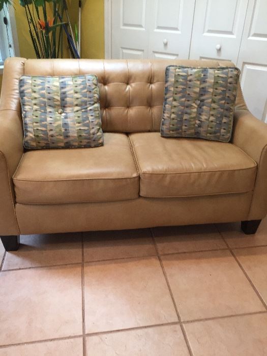 Pair Of loveseats in excellent condition 