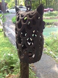 Back of cast iron owl