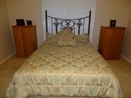 Queen Sleep Comfort Bed, with two remotes. Two Electronic Storage Cabinets...