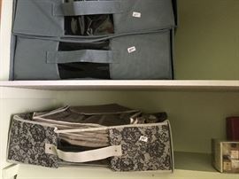 These are like-new quilt carriers