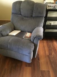 a nice Lane recliner