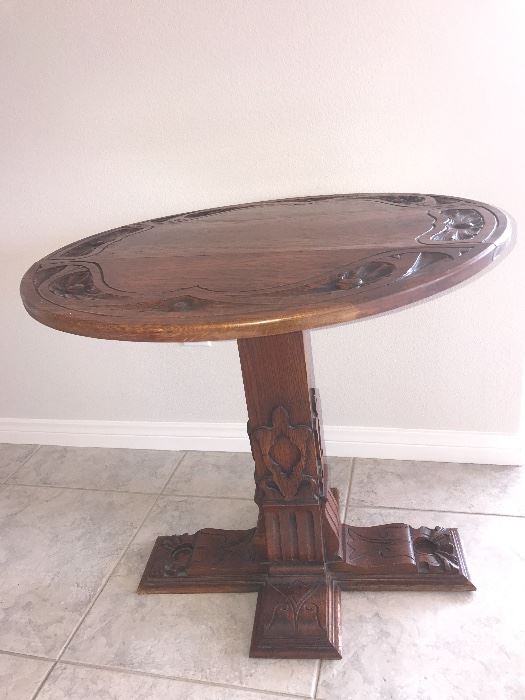 Art  Nouveau occasion table   this one is drop-leaf with wonderful design