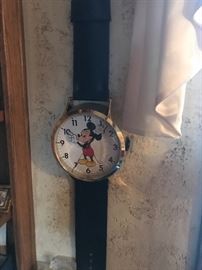 Mickey wall watch