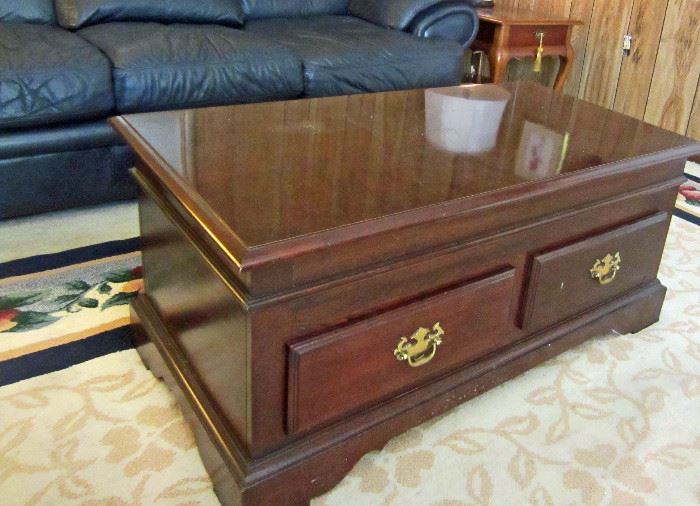 Coffee table with lift top table