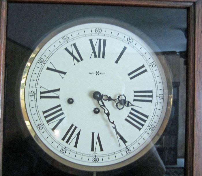 Face of Howard Miller wall clock