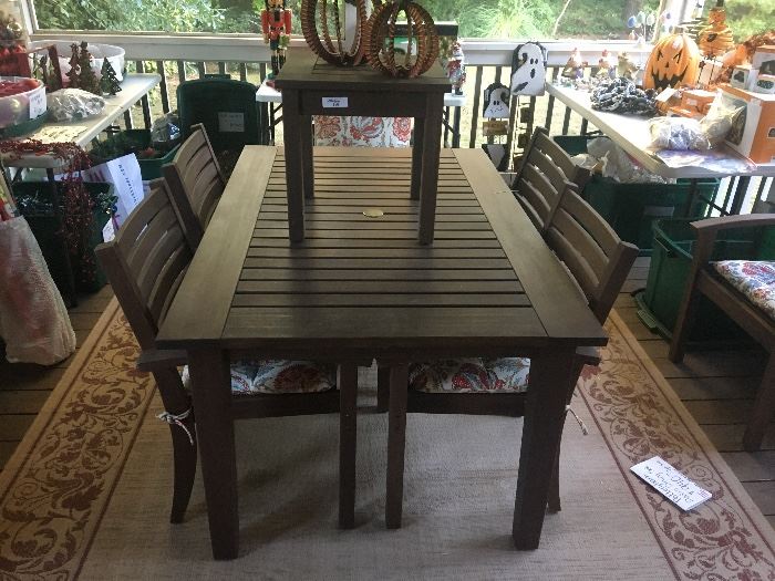 Pottery Barn outdoor table with 2 leaves, 6-chairs (2-arm chairs). Has matching side tables and large console table. Assorted holiday decorations