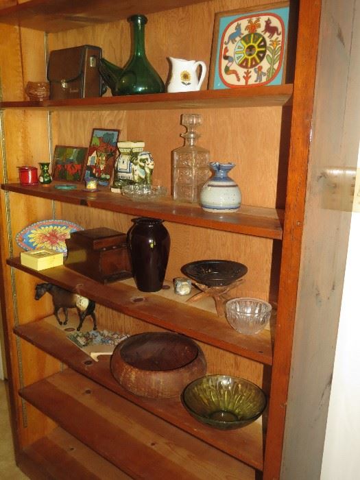 Another shelving unit and lots of interesting things!