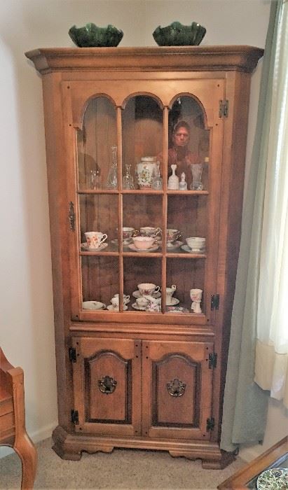 corner china hutch - maple