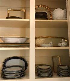 lots of Annie Glass and china by Lorenz Hutschenreuther "Monarch"