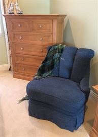 5-Drawer Chest..A Classic