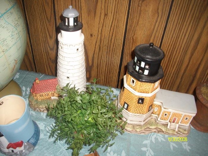 Lefton lighted lighthouses