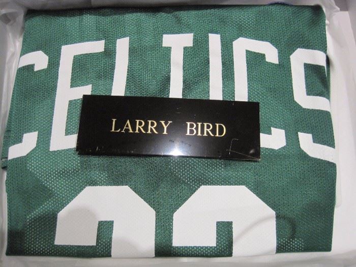 Larry Bird Signed Jersey.