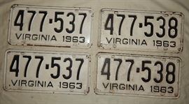vintage Virginia automobile and motorcycle license plates, many sequential pairs