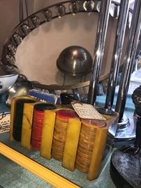 Art Deco Yellow Bakelite Poker Chip Caddy With Bakelite Chips