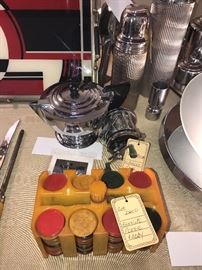 Yellow Bakelite Poker Chip Caddy With Bakelite Chips