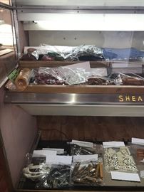 Vintage 1930's Sheaffer's Fountain Pen Display Case ~ LIGHTED ~ Bakelite Handles And Dominoes