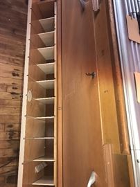 Vintage 1930's Sheaffer's Lighted Fountain Pen Display Cabinet With Keys