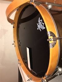 Bison Rock Bass Drum 16"X18" With Reno Skin