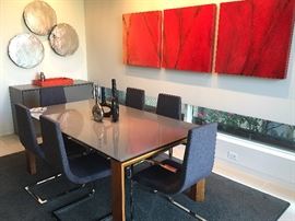 Calligaris Olivia Extension Dining Room Table and Six Chairs.