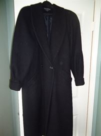 We know it's not winter nor do we in Calif seldom have weather for this coat , but if you are visiting back East, up North or traveling this is a must.  Needs to be cleaned but in excellent condition and black goes w/ anything!!