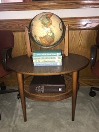Mid Century Modern - end table