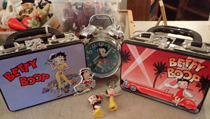 BETTY BOOP FIGURES AND COLLECTABLES