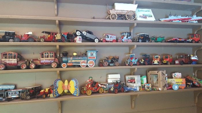 vintage cars and trucks